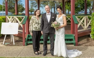 Drevesen Park, Rotunda, Manly Wedding with Brisbane Celebrant Elva Nicolson